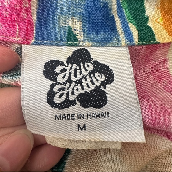 Vintage Hilo Hattie 2-Pc Top Blouse Short Womens Medium Vibrant Floral Hawaiian - Picture 12 of 16